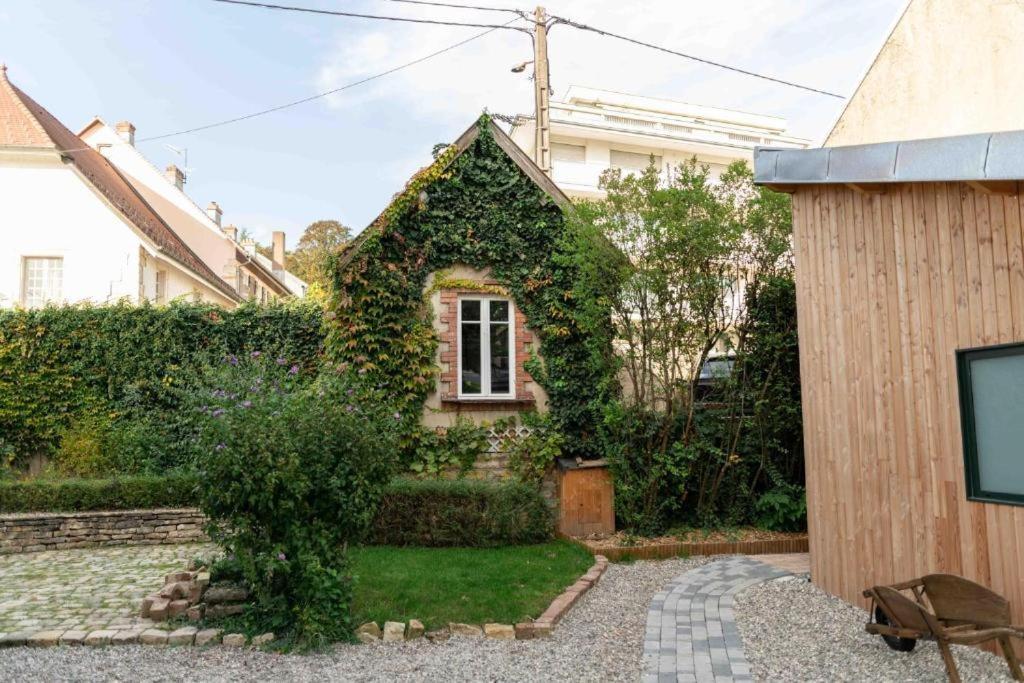Le Parc Du Magnolia Bed & Breakfast Montbéliard Exterior photo